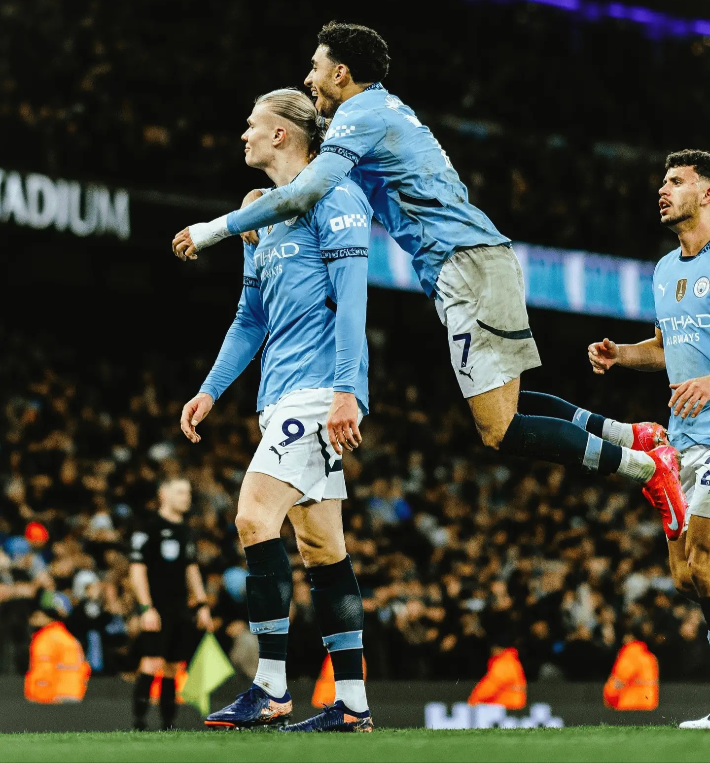 足球比赛英超_(足球英超联赛赛程表) 第2张 足球比赛英超_(足球英超联赛赛程表) 第2张