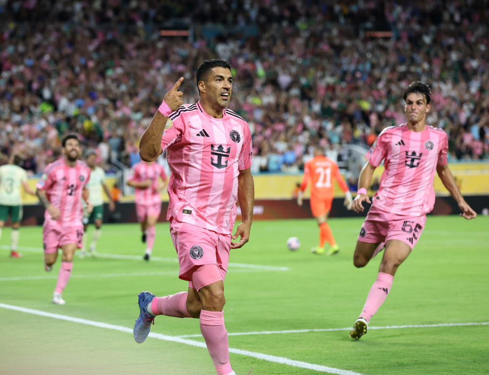 免费足球直播观看迈阿密比赛_(免费足球直播观看迈阿密比赛视频)