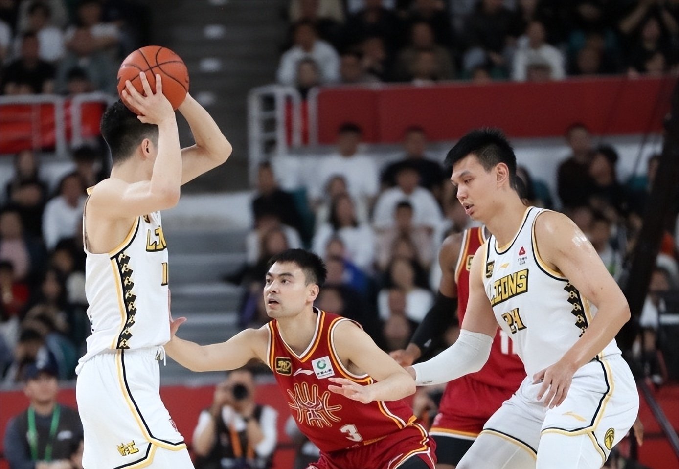 cba广州江苏篮球直播_(广州对江苏cba2021年的比赛)