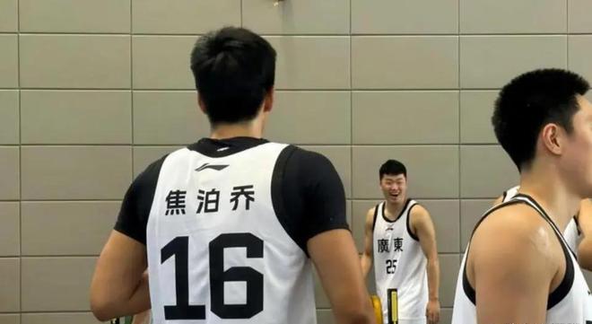 全运会篮球直播_(全运会篮球直播在哪里看直播)  第1张