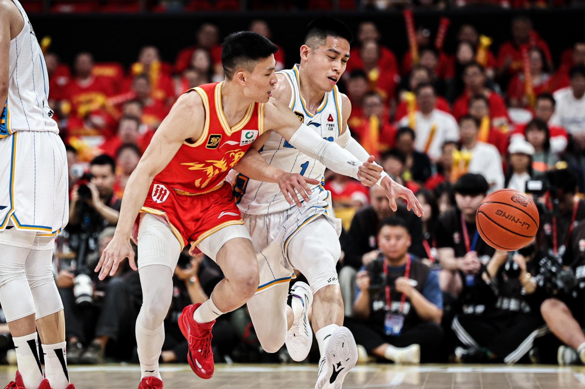 98直播吧cba比赛回放_(98nba直播回放录像国语) 第1张 98直播吧cba比赛回放_(98nba直播回放录像国语) 第1张