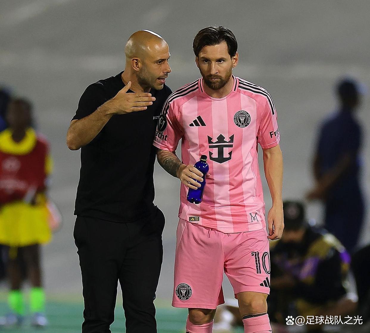 关于马斯切拉诺质疑点球判罚迈阿密国际不敌纳什维尔的信息 第1张 关于马斯切拉诺质疑点球判罚迈阿密国际不敌纳什维尔的信息 第1张