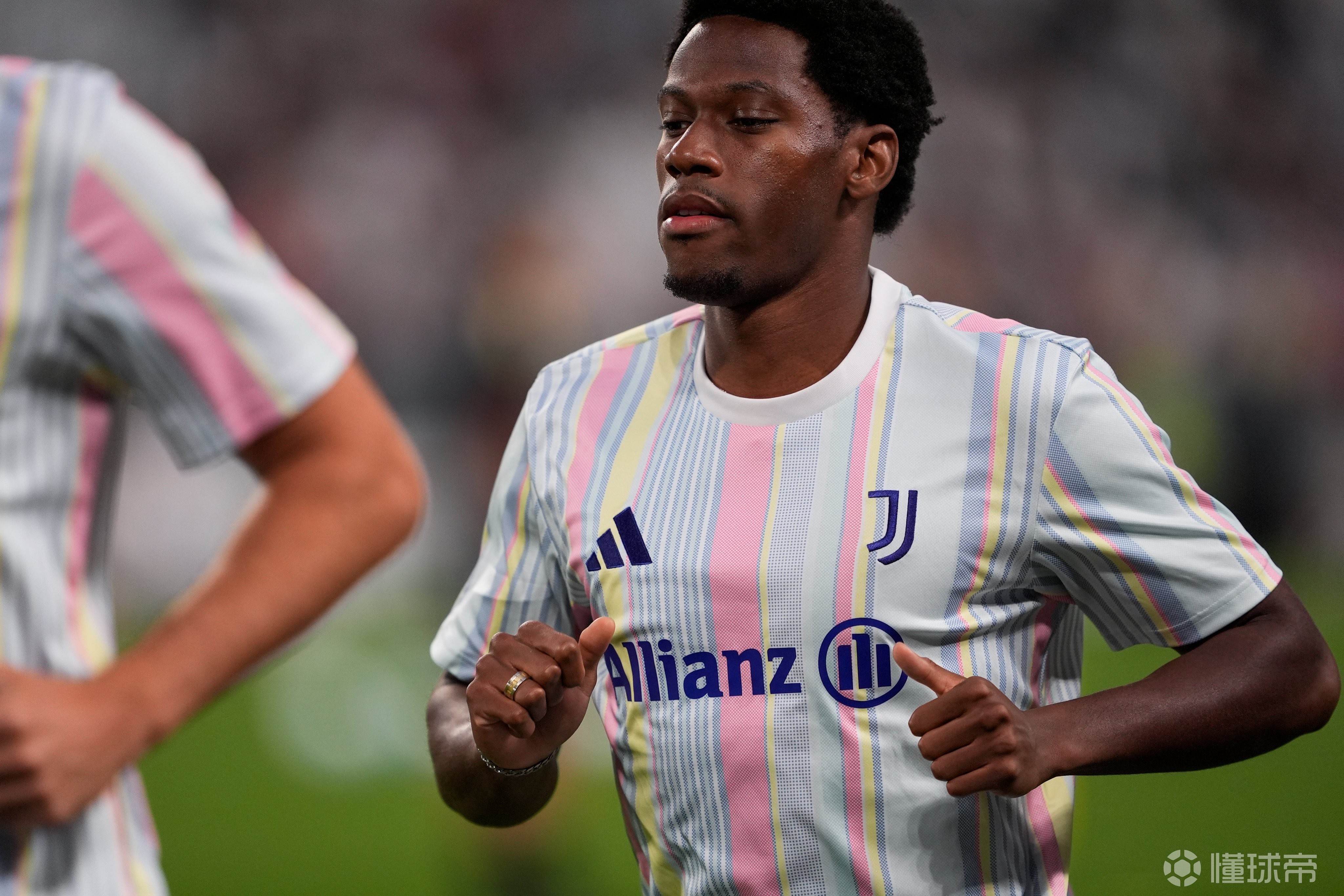 关于卡马达有望在首轮意甲首发他在今夏季前热身赛表现不错的信息  第2张