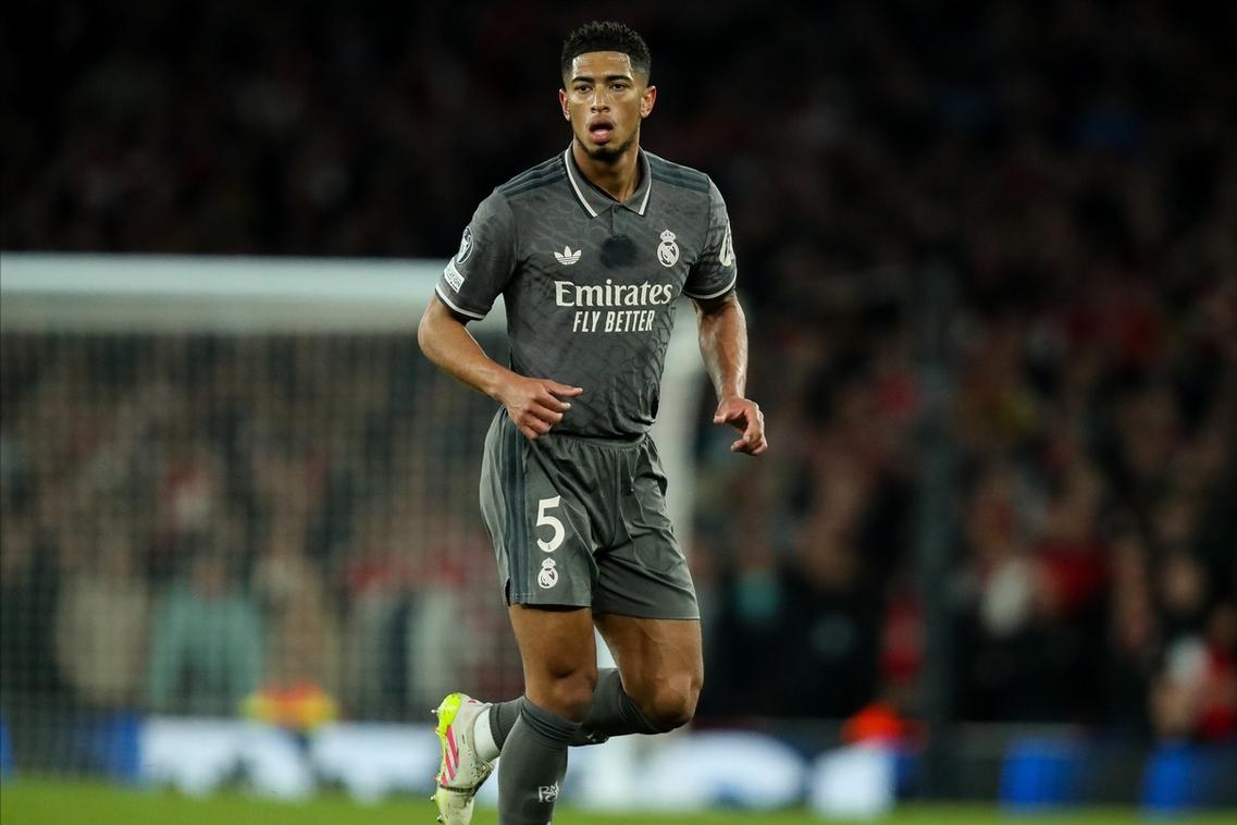 曝贝林厄姆即将接受肩部手术无缘新赛季首战的简单介绍  第1张