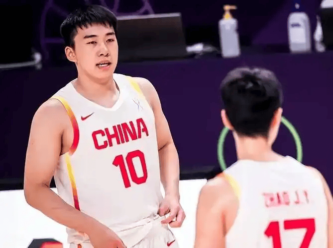 王俊杰亚洲杯次战5中5拿到13分正负值全场最高的简单介绍  第1张