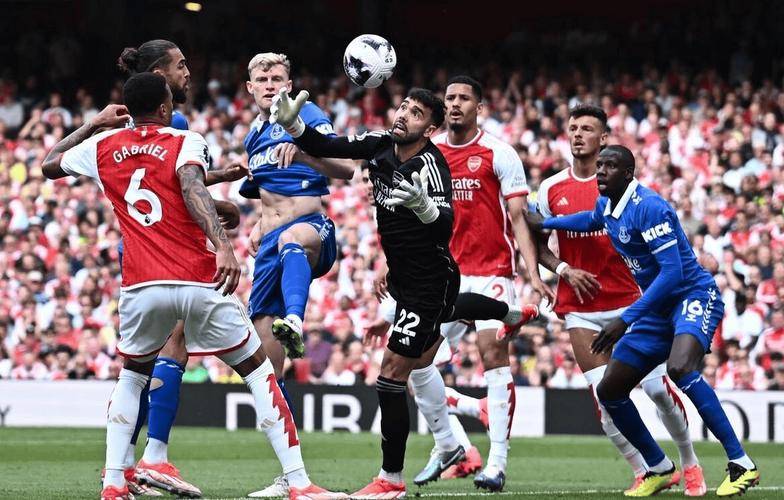 关于阿森纳有意马杜埃凯球员本赛季在切尔西有不错表现的信息  第2张