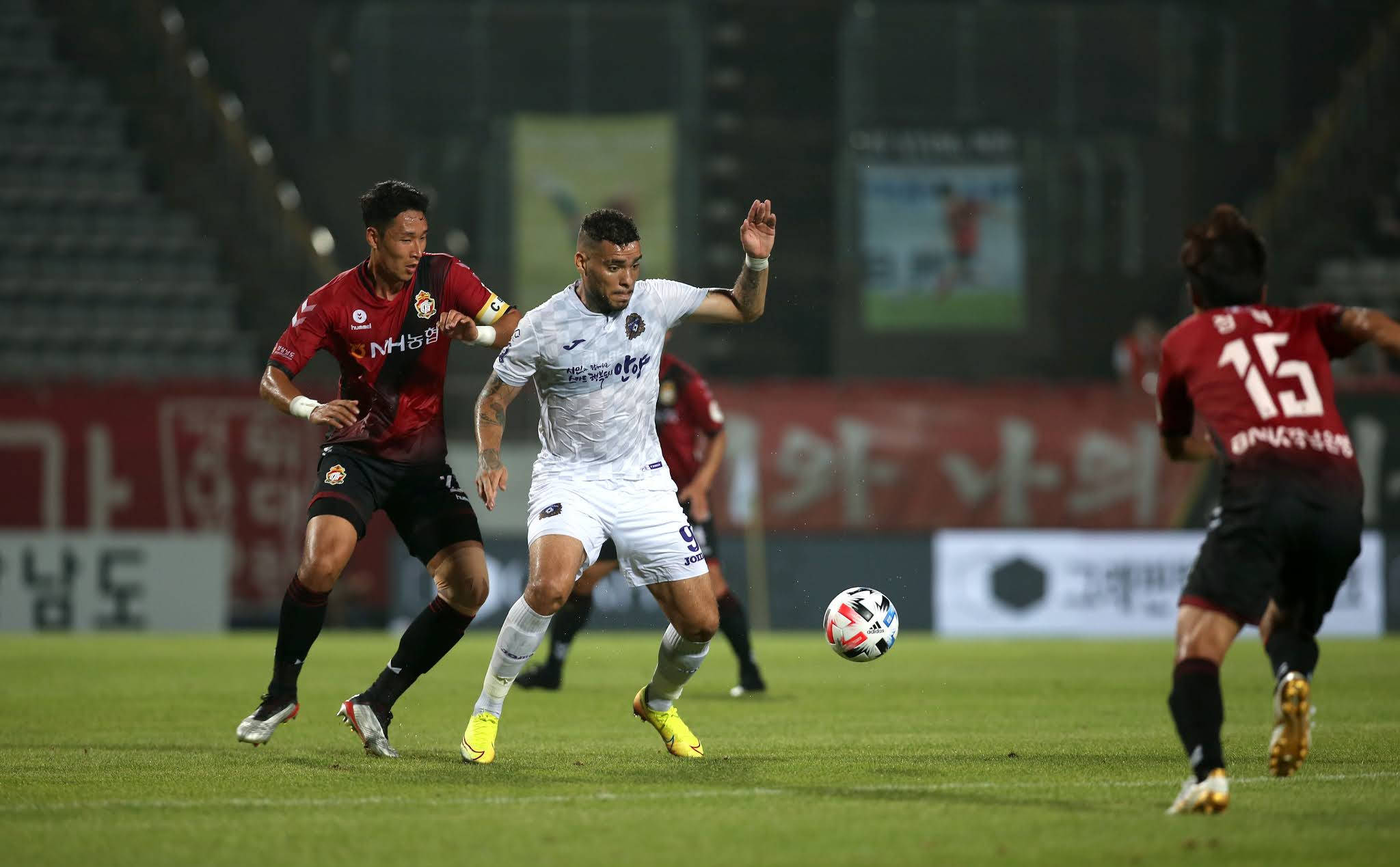 韩K1联：安养FCVS水原FC的简单介绍  第1张