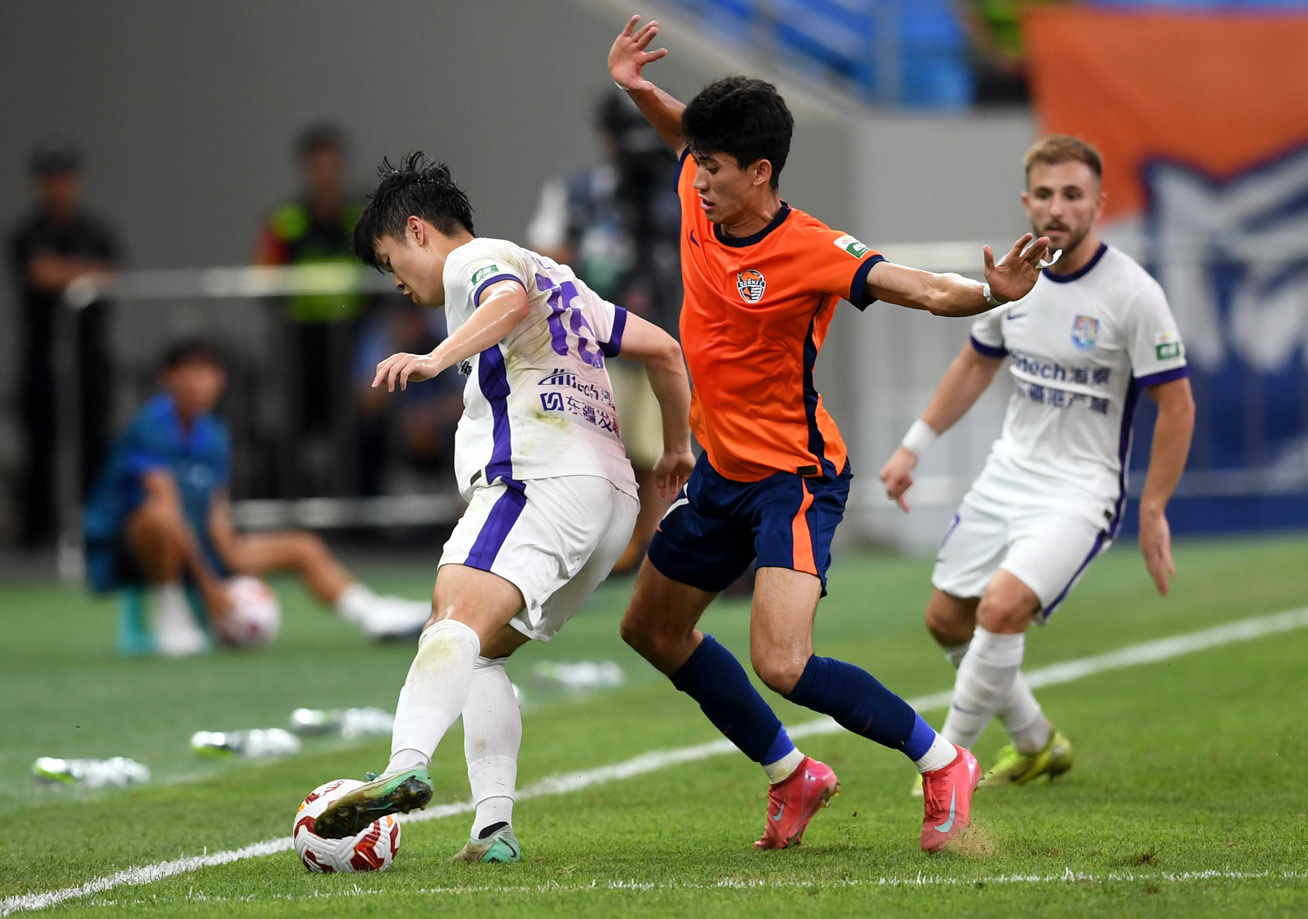 中超：浙江队VS青岛海牛  第2张