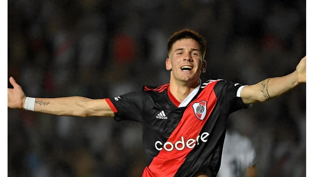 河床高层:卖马斯坦托诺有点亏了阿根廷中场今夏转会皇马的简单介绍 第1张 河床高层:卖马斯坦托诺有点亏了阿根廷中场今夏转会皇马的简单介绍 第1张