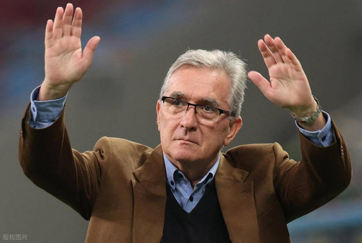 中场组合是伊万科维奇面临的难题球队如何排兵布阵引关注的简单介绍  第1张