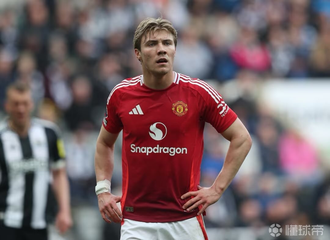 关于曝霍伊伦将接受那不勒斯体检那不勒斯与曼联达成租借协议的信息  第2张