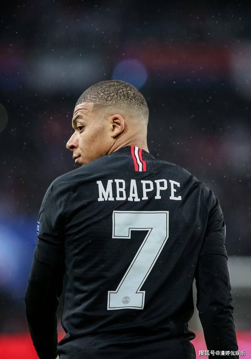 19岁杜埃获欧冠决赛MVP2射1传助巴黎夺冠的简单介绍 第2张 19岁杜埃获欧冠决赛MVP2射1传助巴黎夺冠的简单介绍 第2张