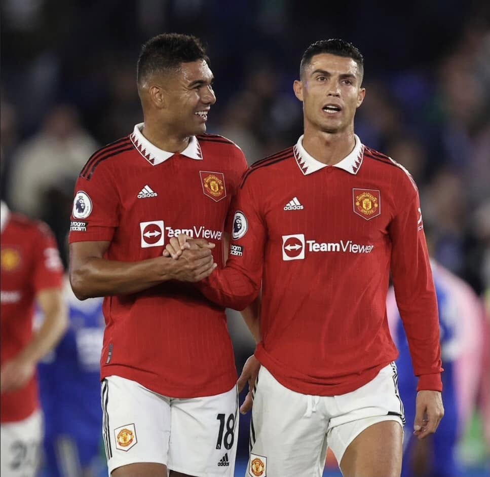 关于曼联明夏将签一名新中场卡塞米罗和乌加特离队二选一的信息