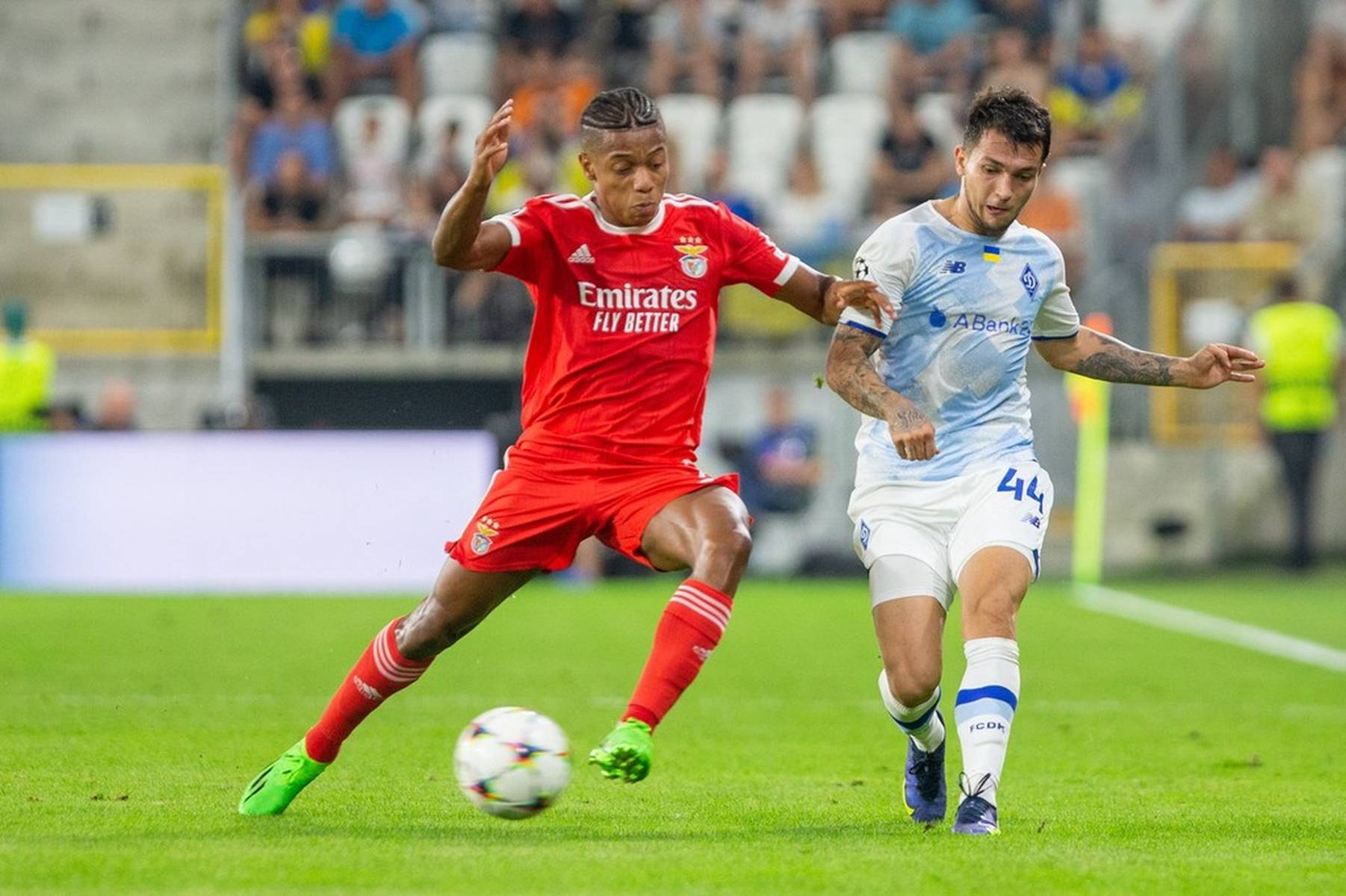 欧冠基辅迪纳摩0-1帕福斯基辅迪纳摩爆冷输球的简单介绍  第1张