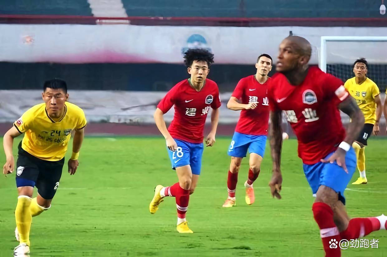 包含足协杯1/8决赛河南队3-2浙江队王上源钟义浩互献传射卡多索绝杀的词条