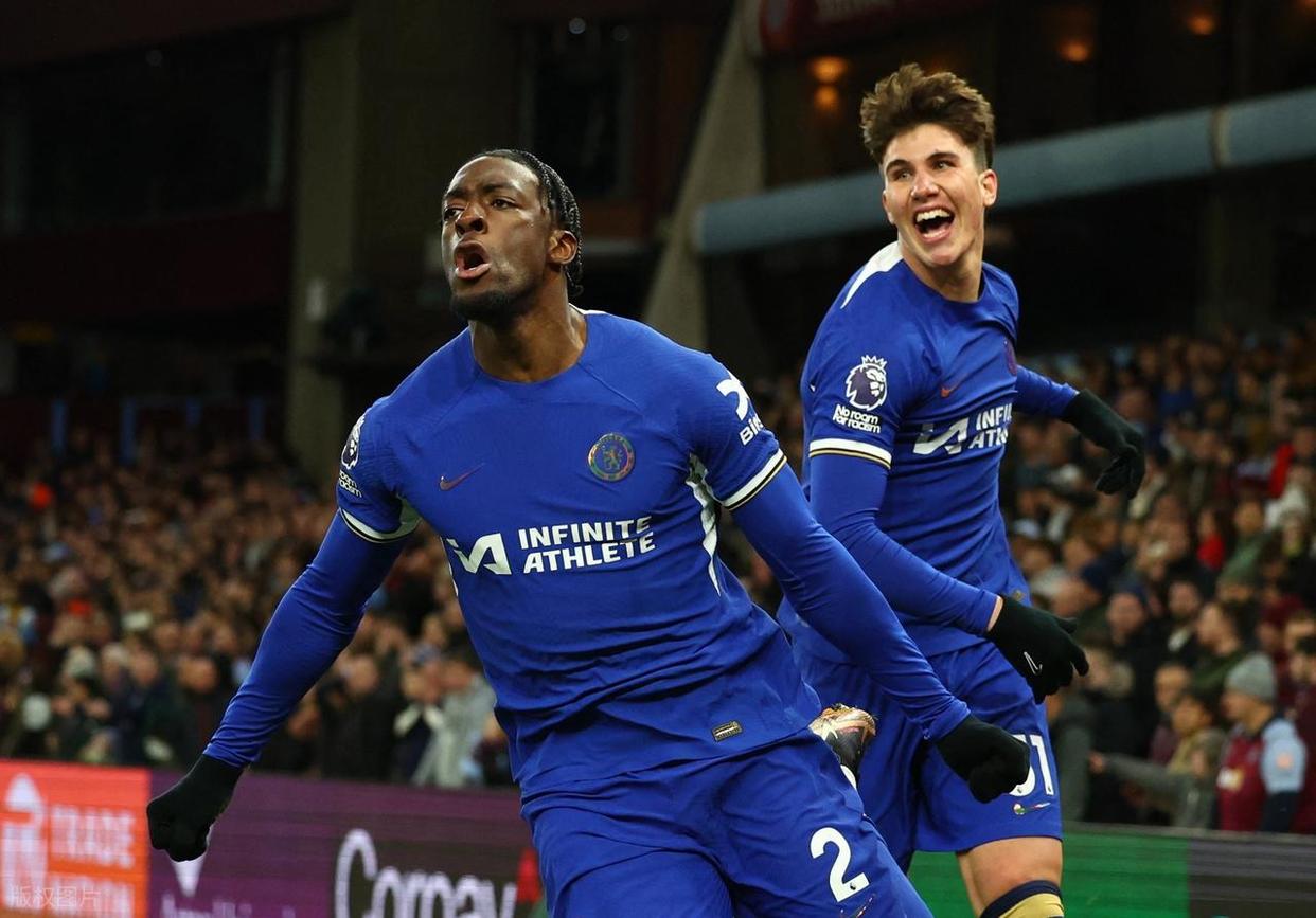 关于曝切尔西继续与西蒙斯谈判球员所有权归巴黎的信息  第2张