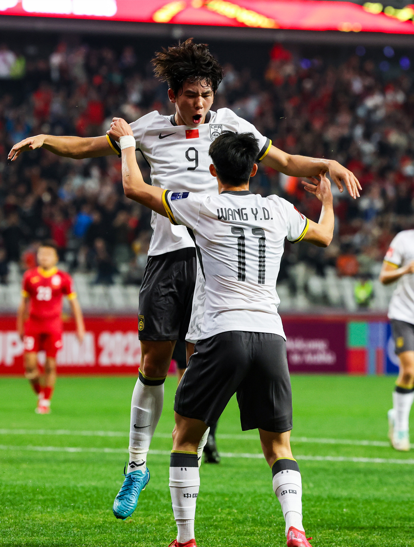 包含伊萨克回到纽卡进行训练球员此前缺席球队亚洲行的词条  第1张