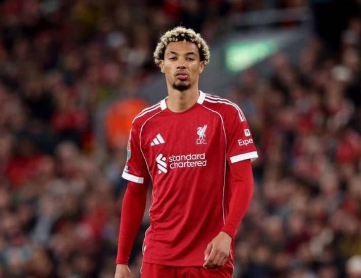 伊萨克首次接受利物浦采访表示想要实现目标和主要奖杯的简单介绍