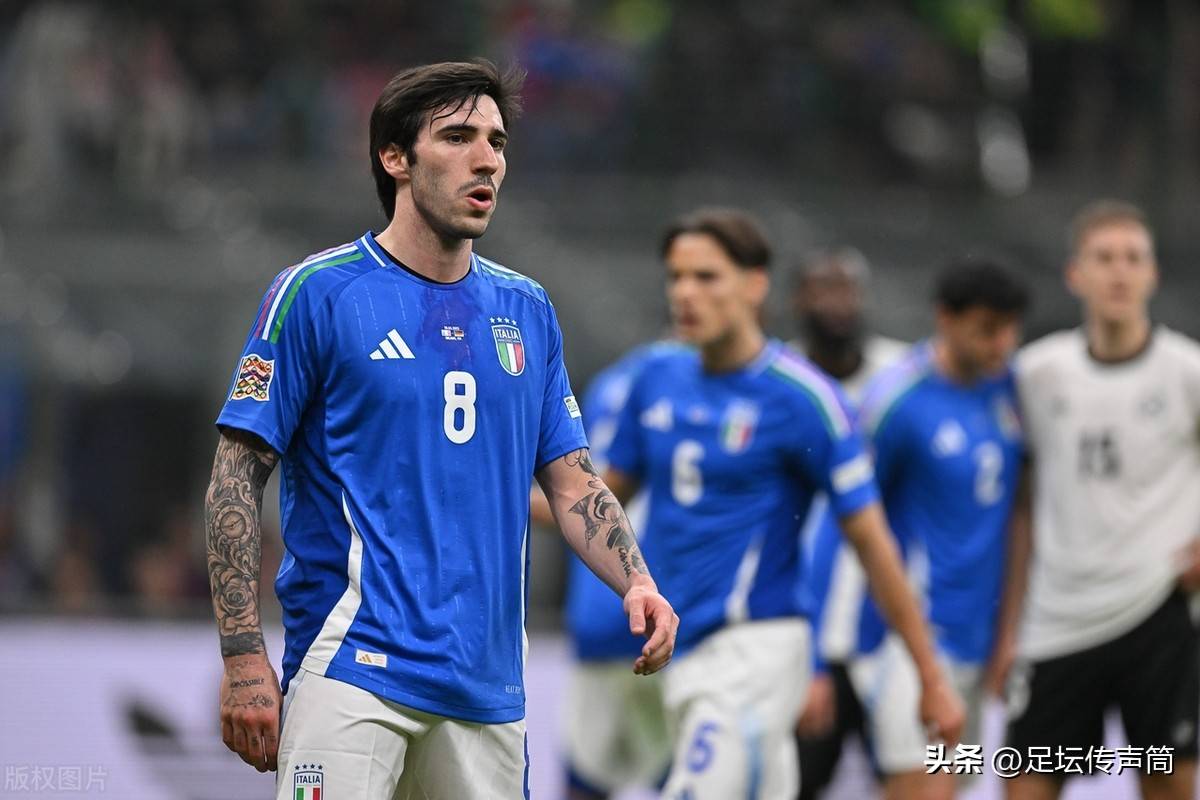 尤文对托纳利有兴趣球队欣赏球员实力的简单介绍 第2张 尤文对托纳利有兴趣球队欣赏球员实力的简单介绍 第2张