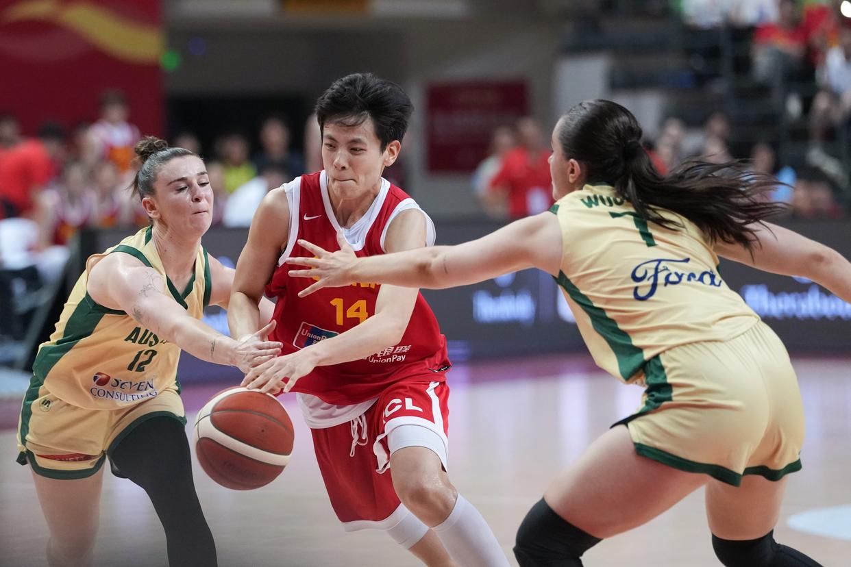 中国女篮晋级大运会四强半决赛将对阵波兰队