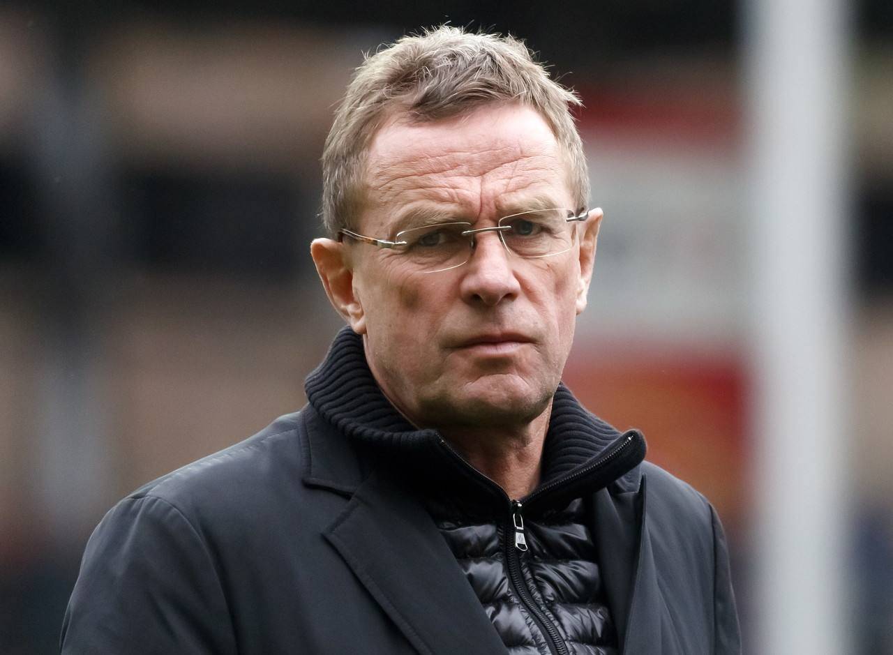 包含曝伯恩利有意拜仁门将佩雷茨后者被逐渐边缘化的词条